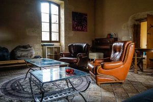 Guest house in Perigord, the large living room